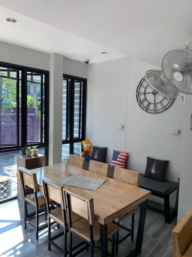 Youniverse Homestay 清邁 外观 照片